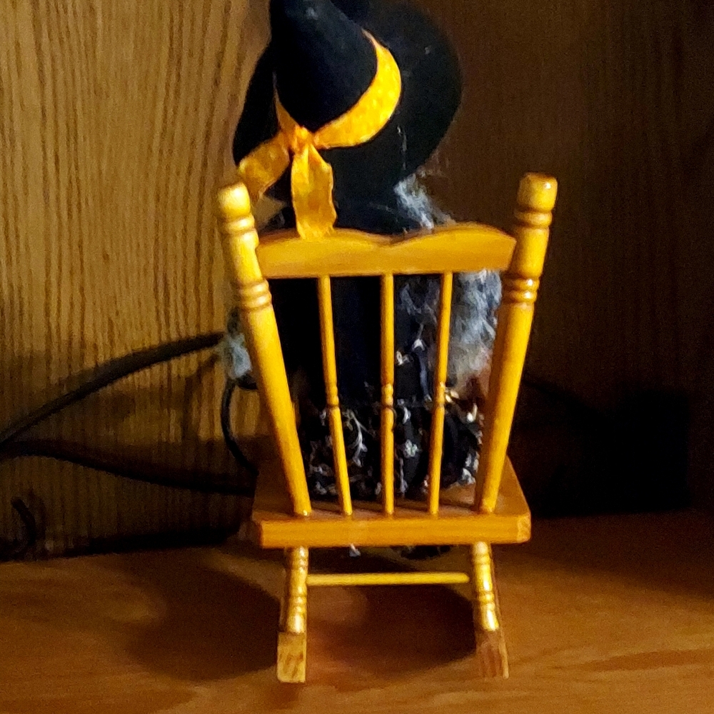 Byer's Choice Rocking Chair Witch - Picture 3 of 10